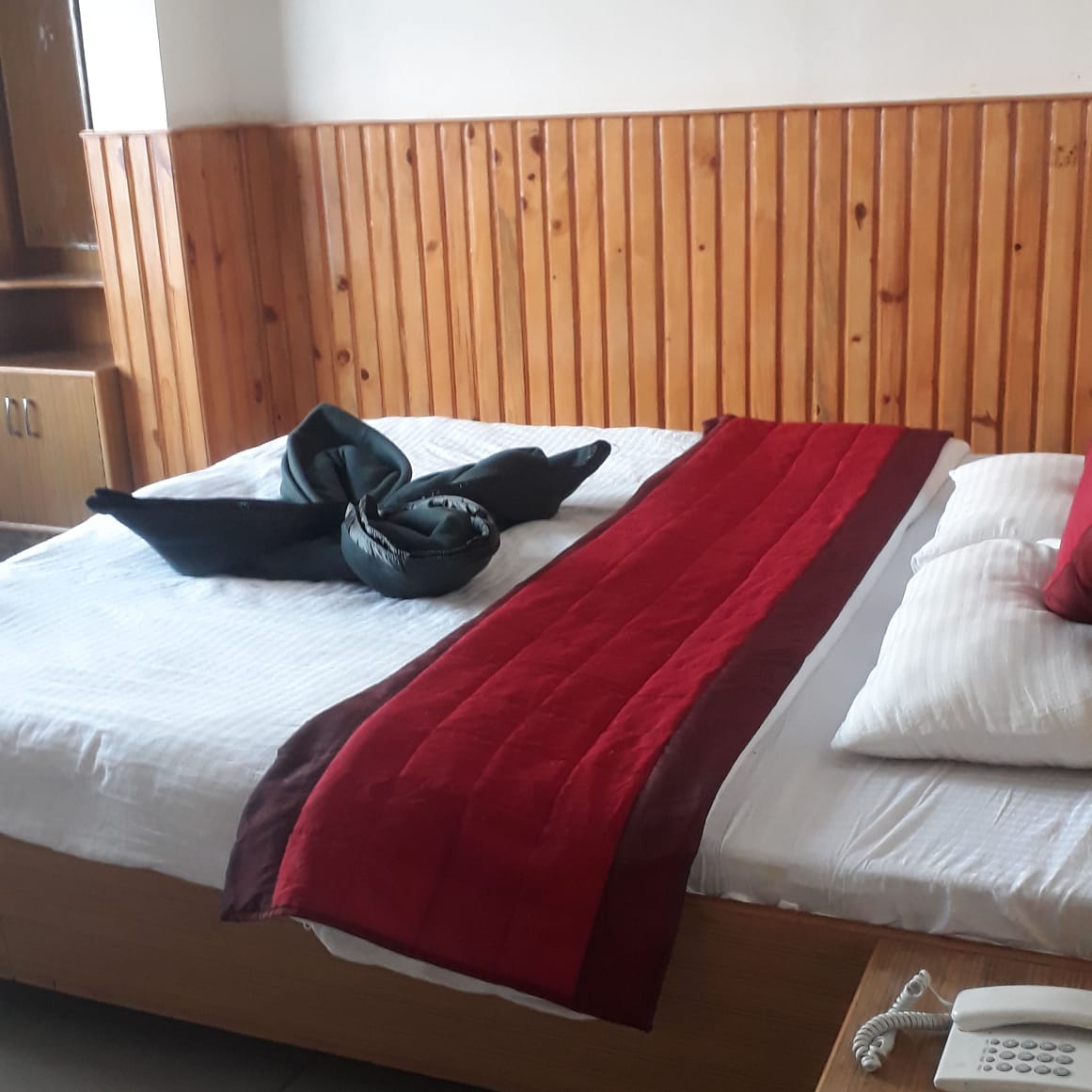 family hotels in maharashtra